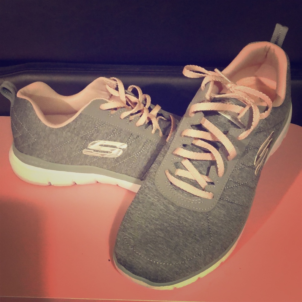 Sketchers Flex Appeal 3.0.